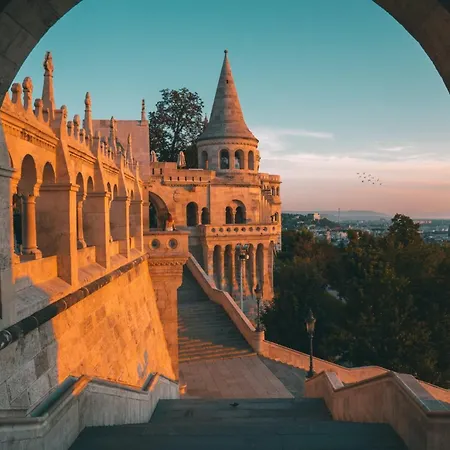 Luxe 2br With View On The St Stephen Road * Budapest